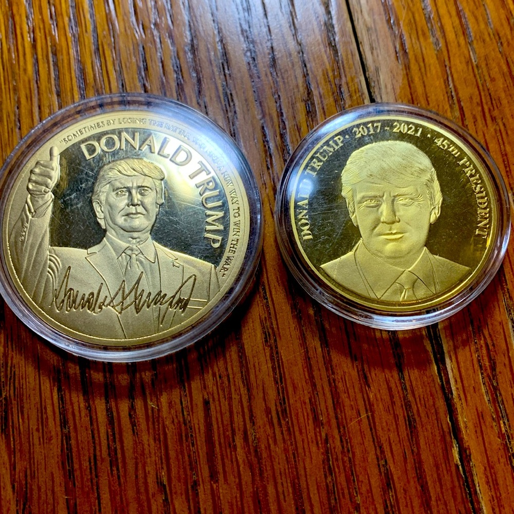 Lot of (2) Gold plated Trump commemorative coins both struck 2018-2019